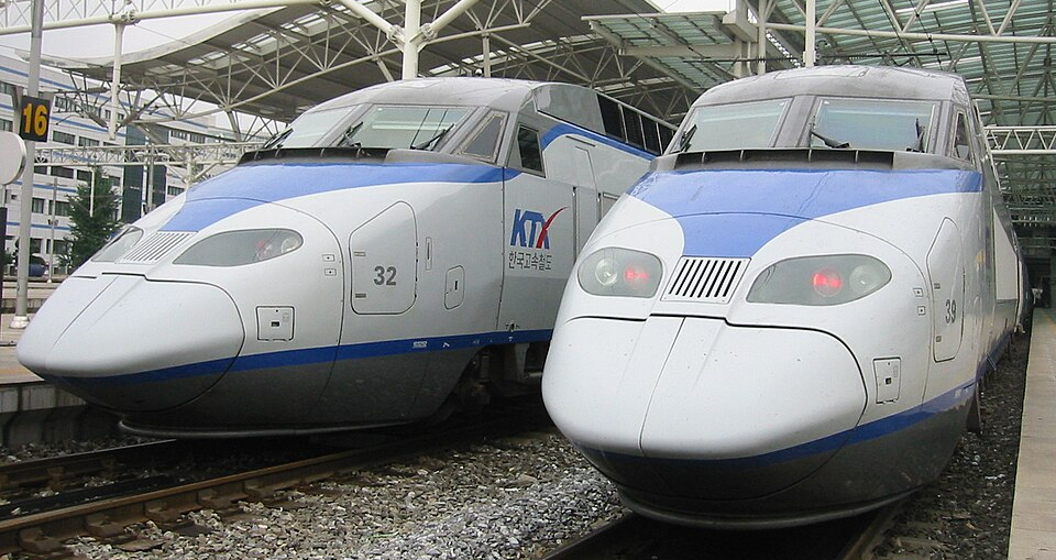 Supporting Innovation in Korea’s Railway Systems with Capella